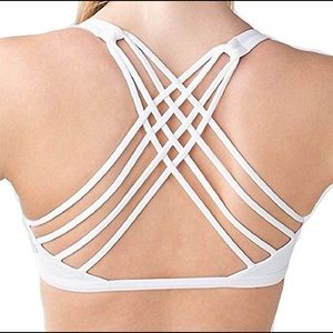 Free To Be (Wild) Lululemon Sports Bra size 4